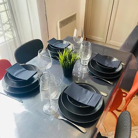 Corso Home- In * Menton