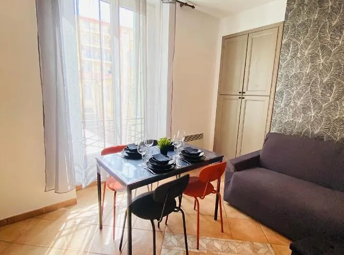 Lägenhet Corso Home- In *